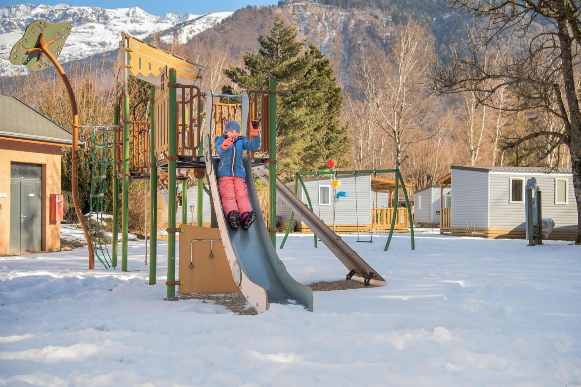 Camping Rcn Belledonne Le Bourg-d'Oisans Luaran gambar