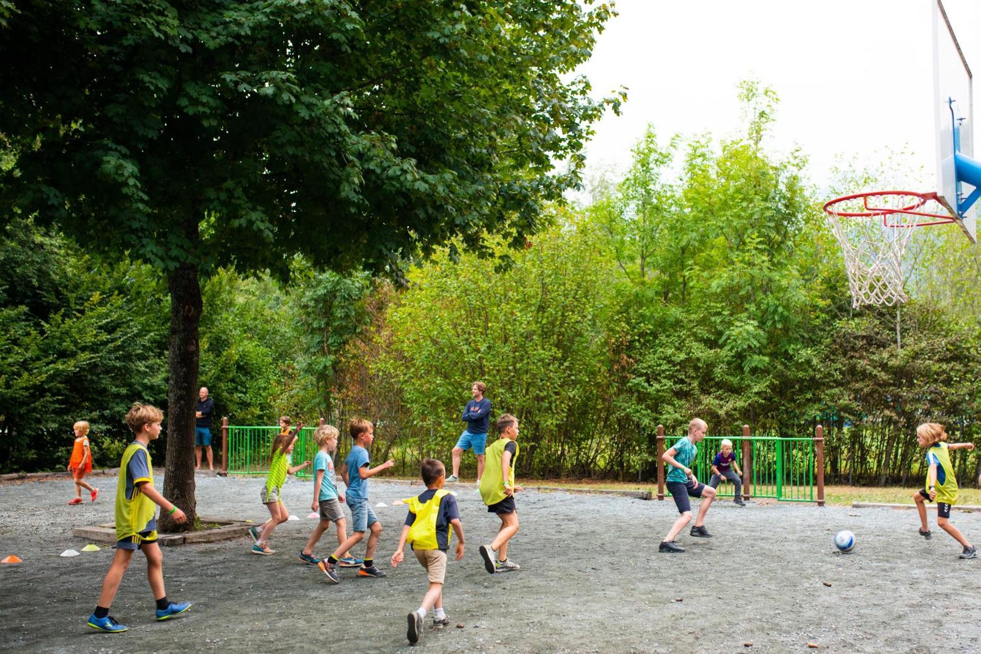 Camping Rcn Belledonne Le Bourg-d'Oisans Luaran gambar
